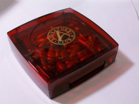 Signature Club a Platinum Electrocharged Skin Support Capsules Full Size Convenient for Travel Packaging