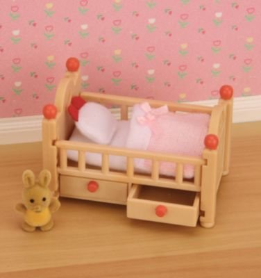 Childrens Toyshop  Toys : Sylvanian Families - Baby Crib