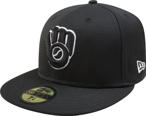 MLB Milwaukee Brewers Cooperstown Black with White 59FIFTY Fitted Cap (7 3/8)