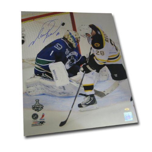Autographed Mark Recchi 16-by-20 inch unframed photo
