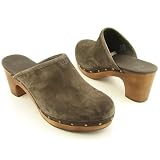 Ugg's Australia Womens 'Abbie-Suede' Chestnut Style # 5772