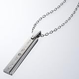 ドロップス（Drops） ペンダント（スカルプチャープレートペンダント） メンズの画像