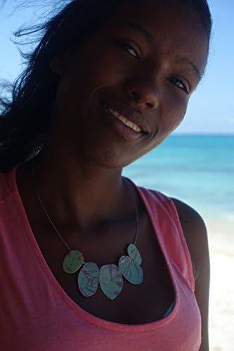 Enamel Necklace with Green Leaf Pattern Botanical Design