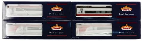 Bachmann 32-600: 4 Car Class 220 Virgin Voyager (Non-Tilt) DEMU 'Maiden Voyager' (OO Gauge)