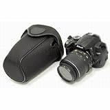 JJC replacement Nikon CF-DC2 Semi Soft Camera Case. For NIKON D3000, D5000 with a small wide angle or short zoom lens attached