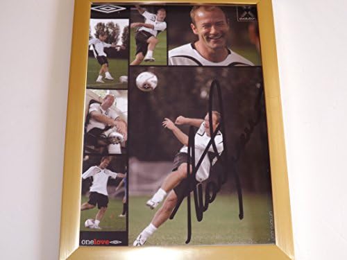 Alan Shearer Superb A4 Print in Mint Condition on gold frame