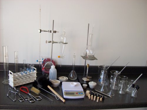Professional Chemistry Laboratory Set
