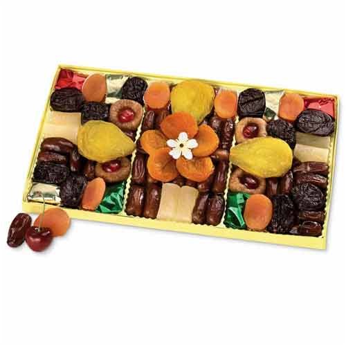 Fruit Box 1 lb. - Wisconsin Cheeseman by The Wisconsin Cheeseman