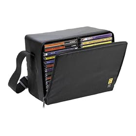 CD30 Nylon CD Case (30-Capacity) by Case Logic