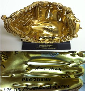 Signed Greg Maddux Miniature Baseball Gold Glove MLB COA Maddux won the 1995 World Series with the Atlanta Braves. Future Baseball Hall of Fame player, 16 x Gold Glove winner, 4x CY Young Winner, and 8x All-Star. Arguably baseball's greatest pitcher of all time. Major League Baseball authenticated. Comes with a unique MLB hologram # verified on their website. What that means is a Major League Base