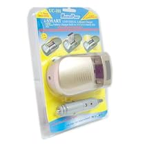 Maximal Power UC-101 Universal AA/AAA Battery Charger for Camera/Camcorder/PDA/Cellphone and Many Other types