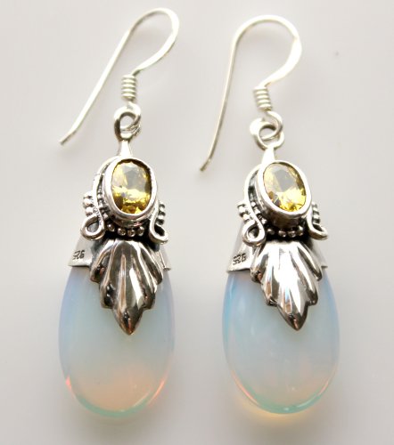 Moonstone Silver Earring W/yellow Cz Gemstone, * Free Shipping From Hawaii