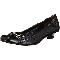 ノイエディフュージョン ビット付スクエアパンプス
