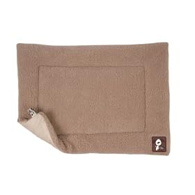 Yap Cossii Cage and Carrier Mat, Beige Faux Lambswool, 28 x 42 inch