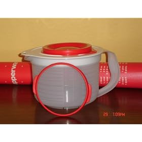 Tupperware 8 Cup Mix in Store measure Pitcher + Pastry Sheet by Tupperware