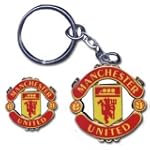 Man Utd Crest Keyring & Pin Badge Set