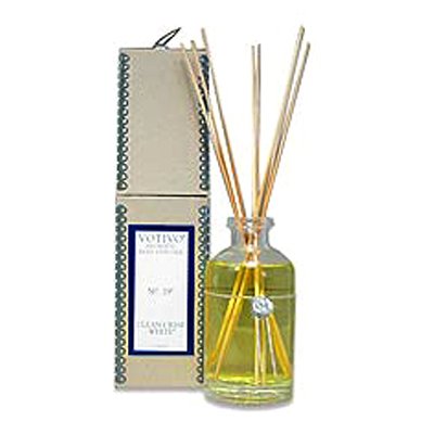 Votivo Aromatic Reed Diffuser - Clean Crisp White