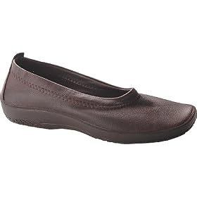 Arcopedico Ladies L2 Slip-On Shoes by Arcopedico