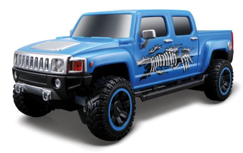 Maisto R/C 1:24 Scale HUMMER H3T Radio Control Vehicle (Colors May Vary)