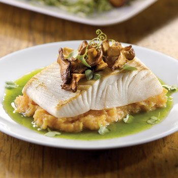 SeaBear Wild Alaskan Halibut - Eight 6 oz. Fillets