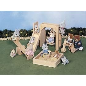 Calico Critters: Backyard Swing and Playset by Calico Critters