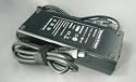 Netzteil Adapter f&uuml;r Toshiba Notebooks 15V-8A  Stecker: f&uuml;r 4 Pin