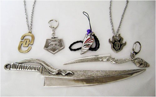 Bleach Weapon / Gadget Combo Set of 6 + Pin