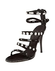 نسج الخيال حذاء + حذاء = احذيه  نسج الخيال حذاء + حذاء = احذيه