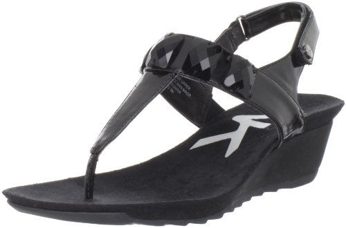 womens sports shoes