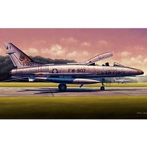 【クリックで詳細表示】1/48 アメリカ空軍 F-100F スーパーセイバー