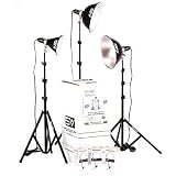 Photo : Smith-Victor KT750 750 Total Watt 3 Light Kit with 6 Ft. Stands