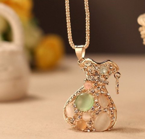 Buyinhouse Casual Feel Treasure Pocket Lucky Fu Purse Shaped Pendant Light Pink Green Rhinestones Gemstones Pendant Long Style Necklace(Multi-colours Send by Random)