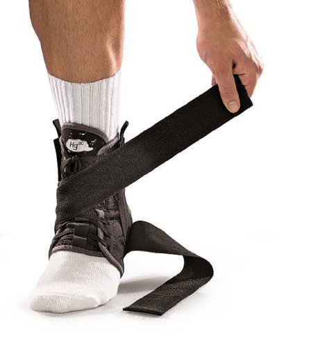 Mueller Hg80 Ankle Brace with Straps - Black Small On Sale