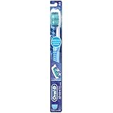 Oral-B 3D White Vivid 35 Medium Manual Toothbrush (Pack of 6)