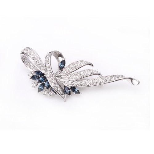 Fashon Plaza Women`s Flower Wreath Cubic Zircon Pin Brooch Br133