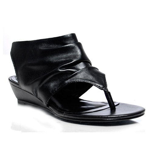 Soda MEEIN Thong Wedge Sandals (6, Black)