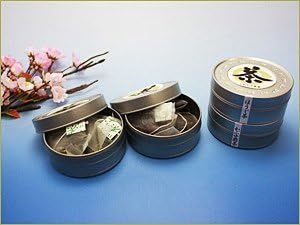 Gift Set of Japanese Tea Bags with 2 Tastes Sencha and Houjicha, Made of High Quality Pure Tea Leaves. 32g (2g X 8 Bags X 2 Cans), From Kyoto