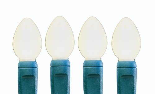 GKI/Bethlehem Lighting 35-Light Pearlized LED Light Set, White