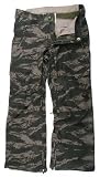 DC Kelvin Men's Snowboard Pants - Currency Camo / Olive Nights