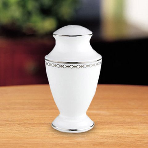 Lenox Pearl Platinum Bone Pepper Shaker