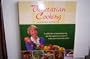 Vegetarian Cooking With Jeanie Burke, R.D: A Collection of Mouthwatering Low-Fat Vegetarian Recipes to Make Your Taste Buds Smile