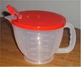 Tupperware Mix & Store Batter Bowl 4 Cup Measuring Pitcher