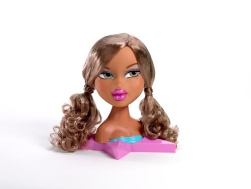Bratz Sweet Dreamz Funky Fashion Makeover - Yasmin