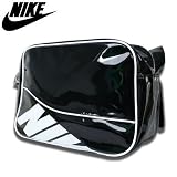 NIKE（ナイキ） ロゴミディアムショルダー 067 BA1595の画像