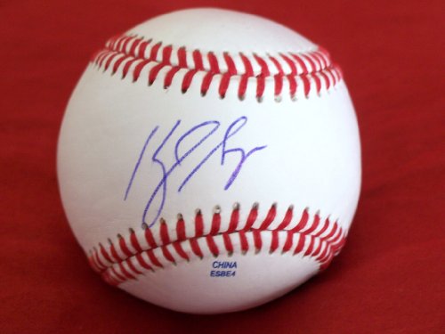 Seattle Mariners Kyle Seager Autographed ROLB Baseball, Proof Photo of Kyle Signing for Us.