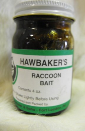 Hawbakers Raccoon Bait 4 oz.