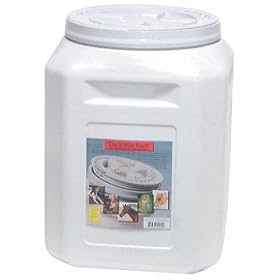 Vittles Vault 30 lb by Vittles Vault
