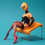 Pin Up Statue Lola by Stephan St. Emmett