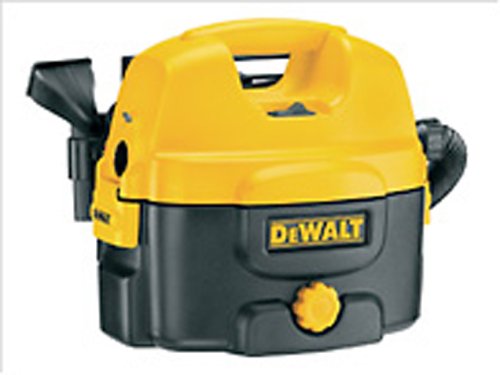 Dewalt DC500  230V Cord / Cless Vacuum W/Dry