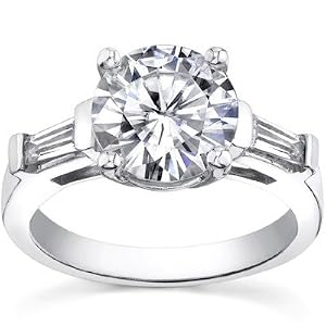 1.10 ct Ladies Round / Bagutte Cut Diamond Engagement Ring 18 kt White Gold In Size 9.5